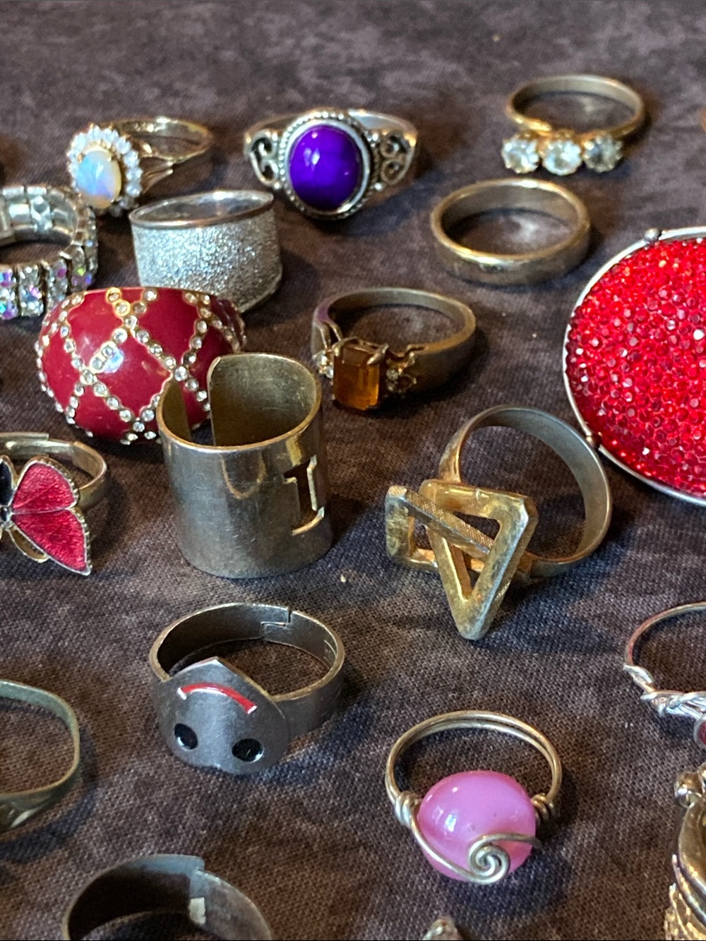 Assorted Untested Gold-Tone Silver-Tone Rings - 54 total - Picture 12 of 12